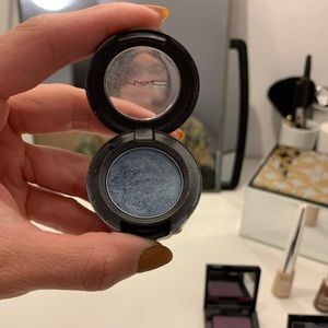 10/$10 MAC Frost Eyeshadow in Tilt